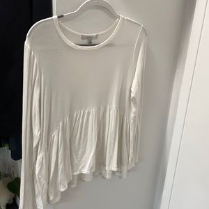 White long sleeve flowy shirt